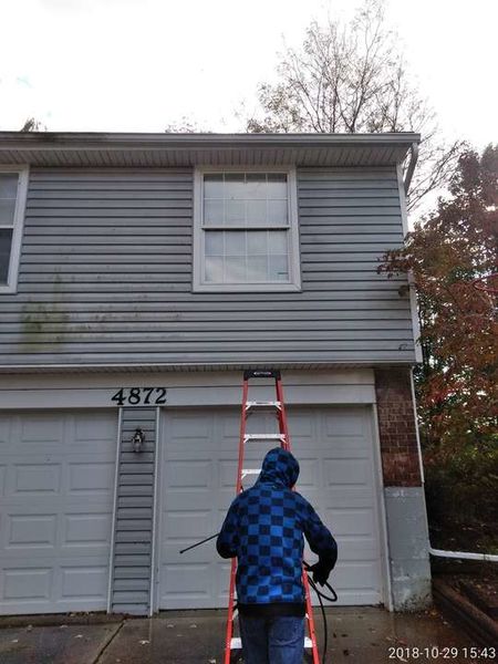 Gutter Cleaning & Power Washing in Dayton, OH (1)